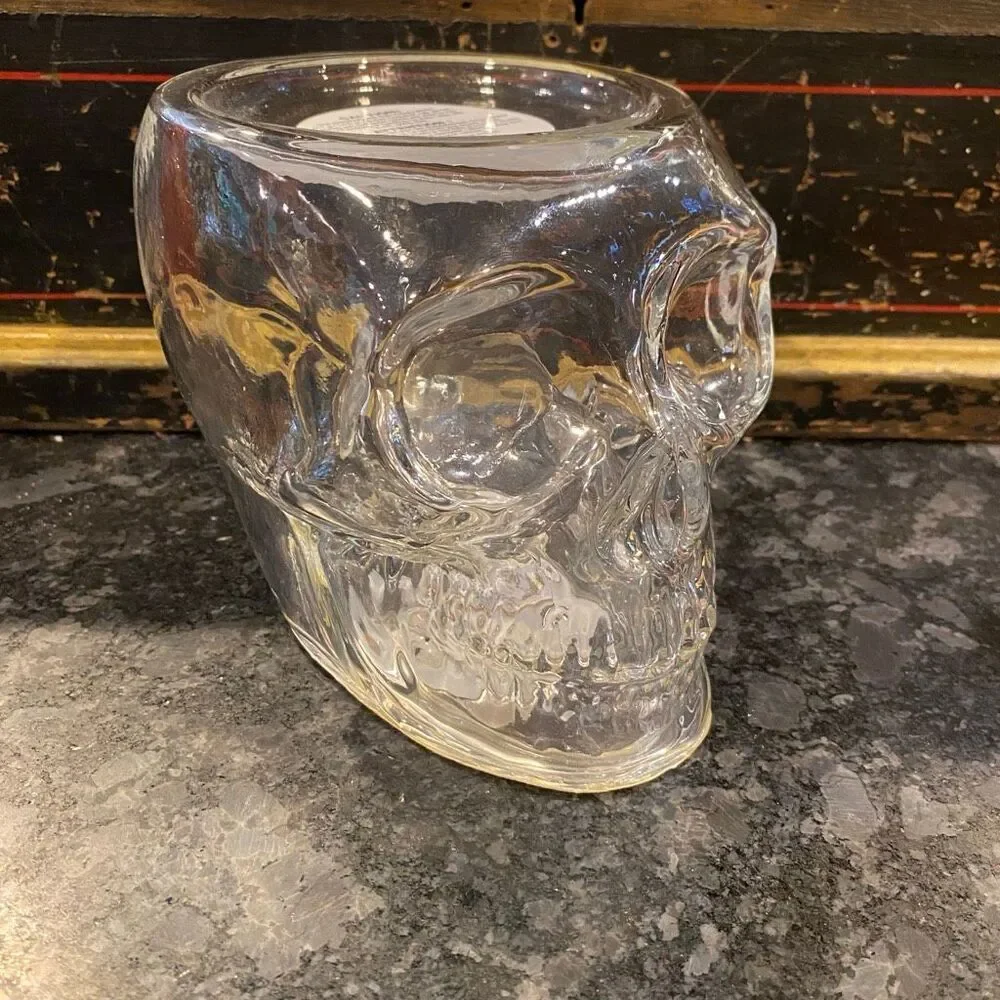 Bath & Body Works Halloween Light-Up Skull Three Wick Glass Candle Holder New